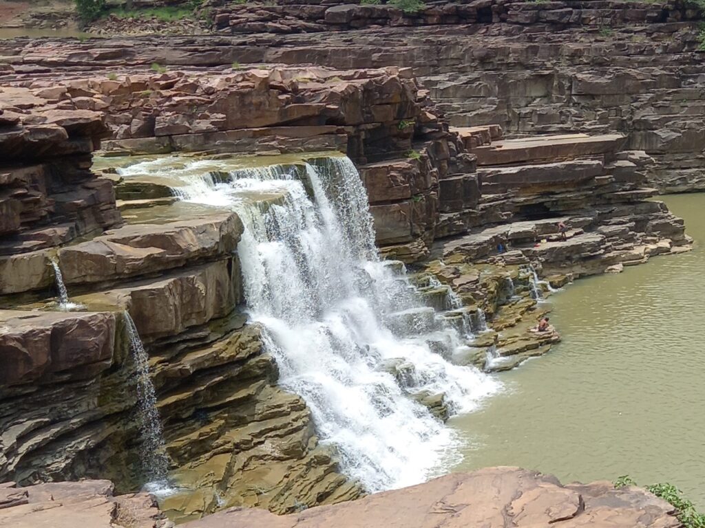 Rahatgarh Waterfall