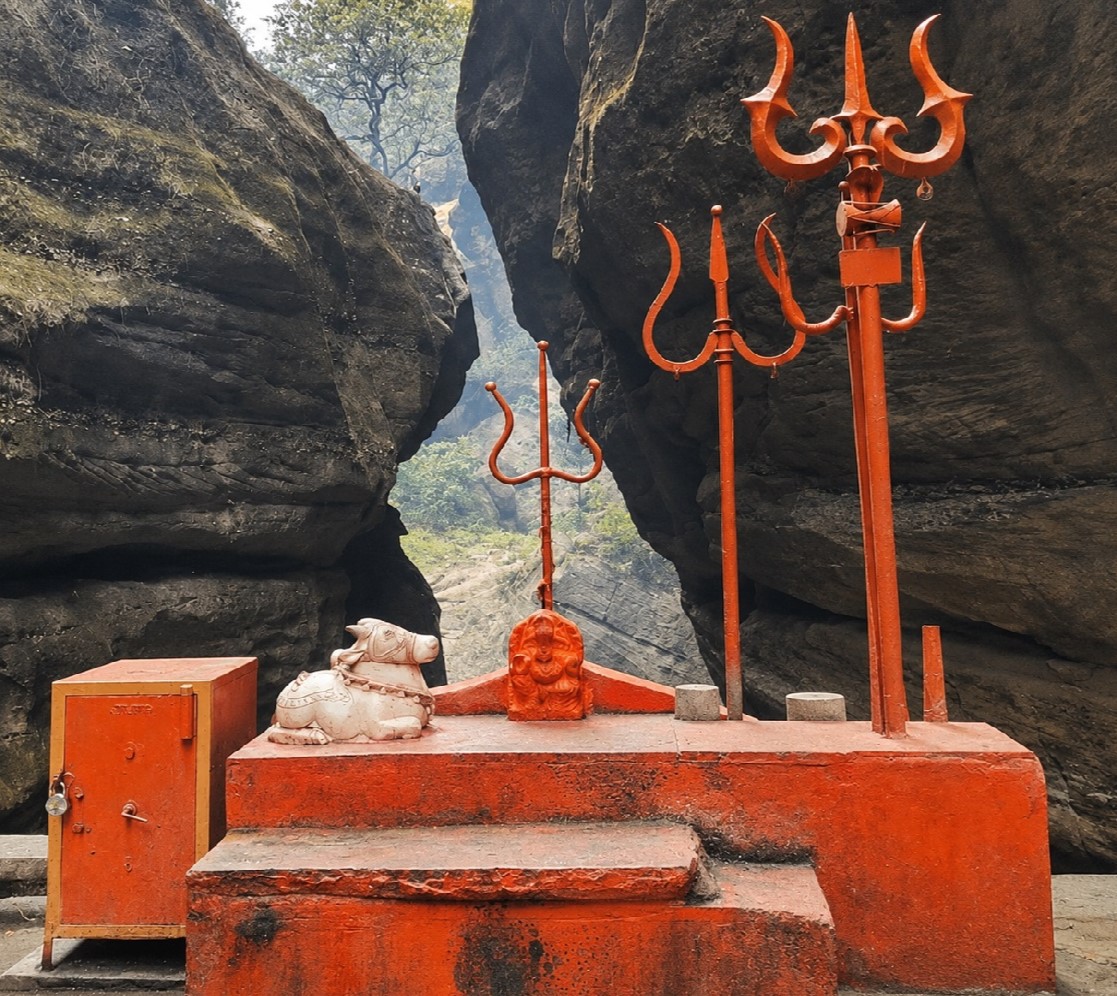 Jatashankar Dham Cave Temple Pachmarhi