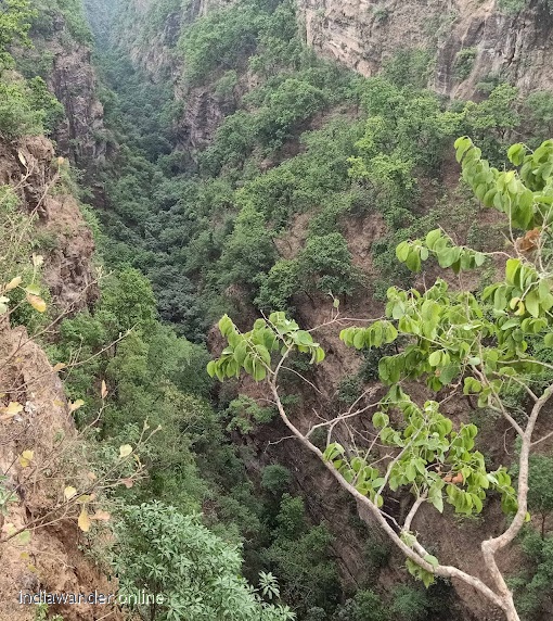 Handi Khoh Pachmarhi