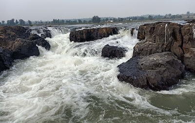 Famous Waterfalls in Dindori