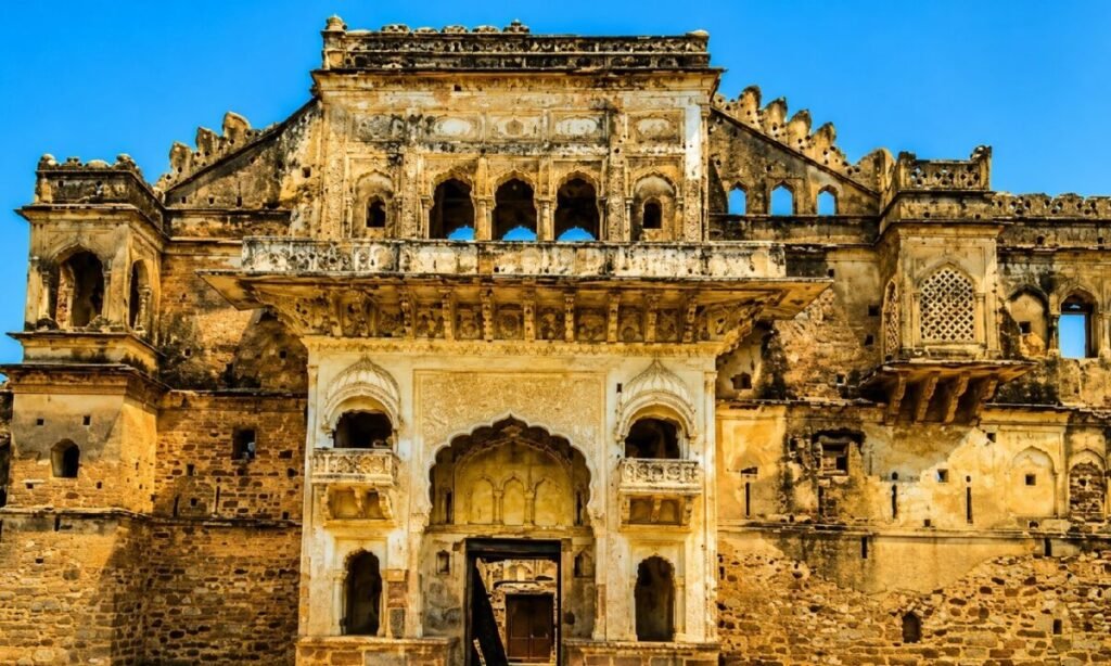 Best Places to visit in Banda