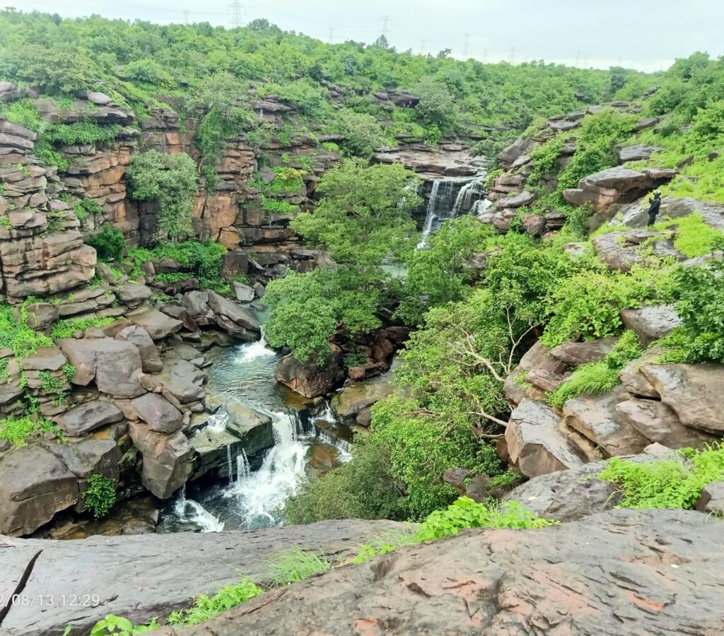 Best Places to Visit in Guna